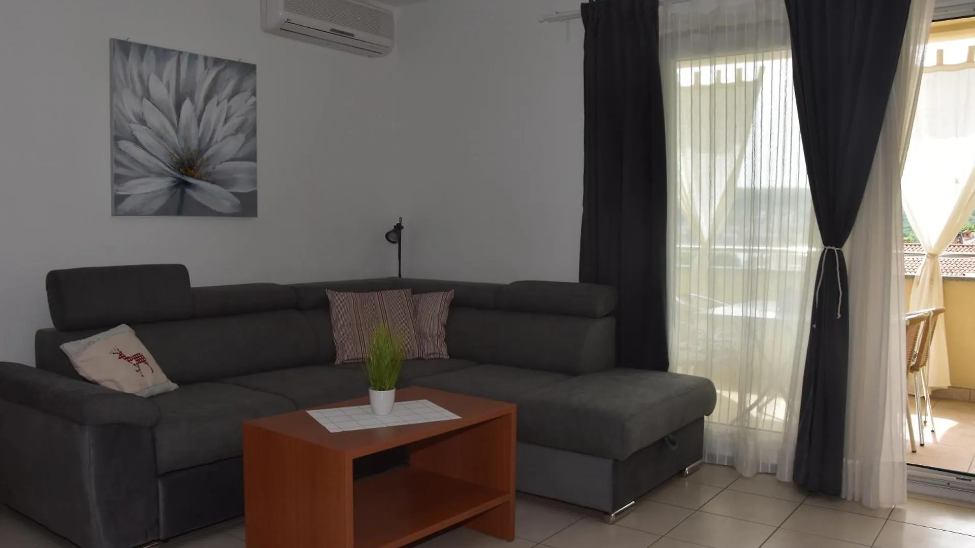 Apartmani Andrea Cizici