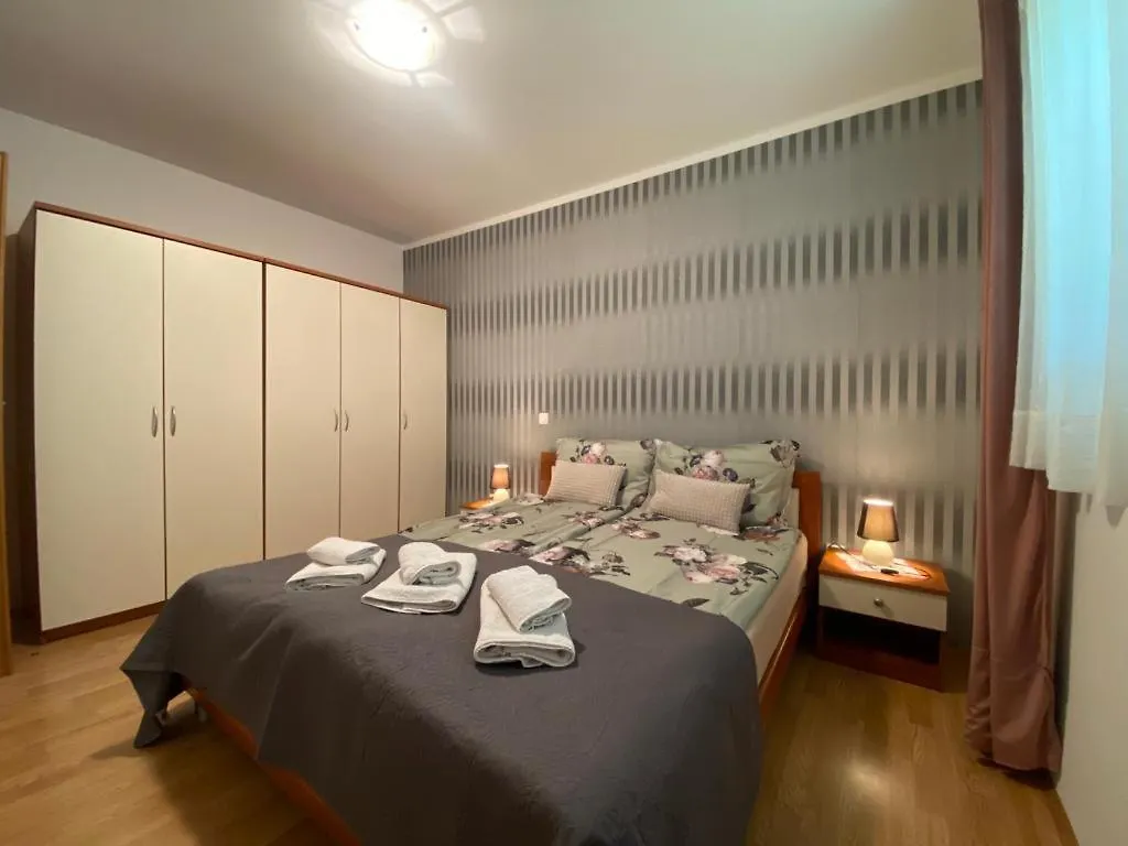Apartmani Andrea Cizici